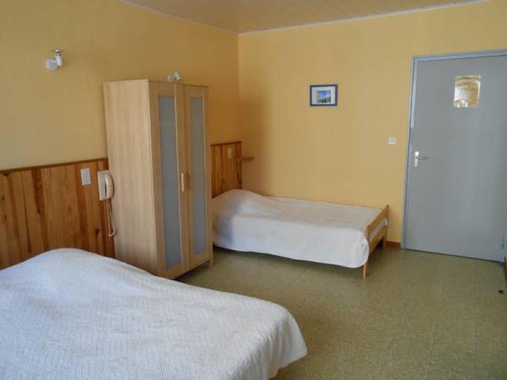Hotel La Grand Halt La Bastide-Puylaurent Bagian luar foto